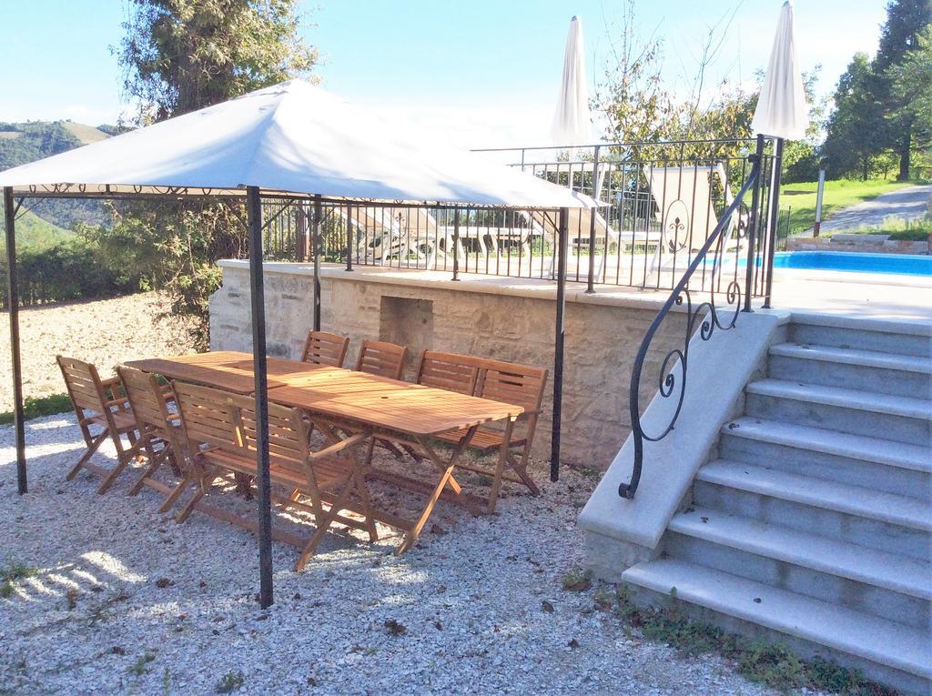 Casetta In Pietra Acqualagna Exterior foto